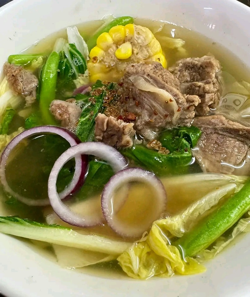 caldo de res, Mexican beef soup, beef shank soup, traditional Mexican food, comfort food, homemade soup, Latin cuisine, Mexican recipes, authentic caldo, hearty soup, beef stew, caldo recipe, Mexican dinner, soup with vegetables, family meals, soup recipes, bone-in beef, rustic soup, slow-cooked beef, chayote soup, cabbage soup, corn in soup, Mexican comfort food, easy Mexican soup, flavorful broth, beef bone soup, caldo casero, sopa de res, classic Mexican dish, soup with corn, nourishing soup, soup with potatoes, healthy Mexican recipes, hot soup, traditional dish, Latin American recipes, rustic beef stew, Mexican household recipe, hearty dinner, simple beef soup, authentic dish, real Mexican soup, rich broth, cilantro soup, hot bowl recipe, soul food, winter soup, beef and vegetable soup, Mexican soul food, abuela’s recipe