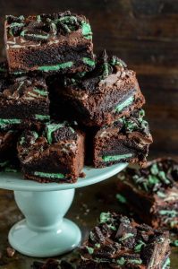 mint brownies, andes mint brownies, mint oreo brownies, fudgy mint brownies, chocolate mint dessert, holiday brownies, Chef Ed recipes, grasshopper brownie, peppermint brownies
